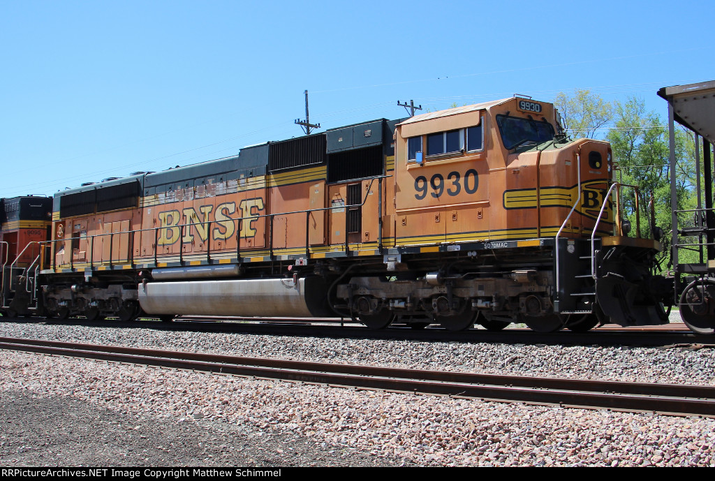 BNSF 9930